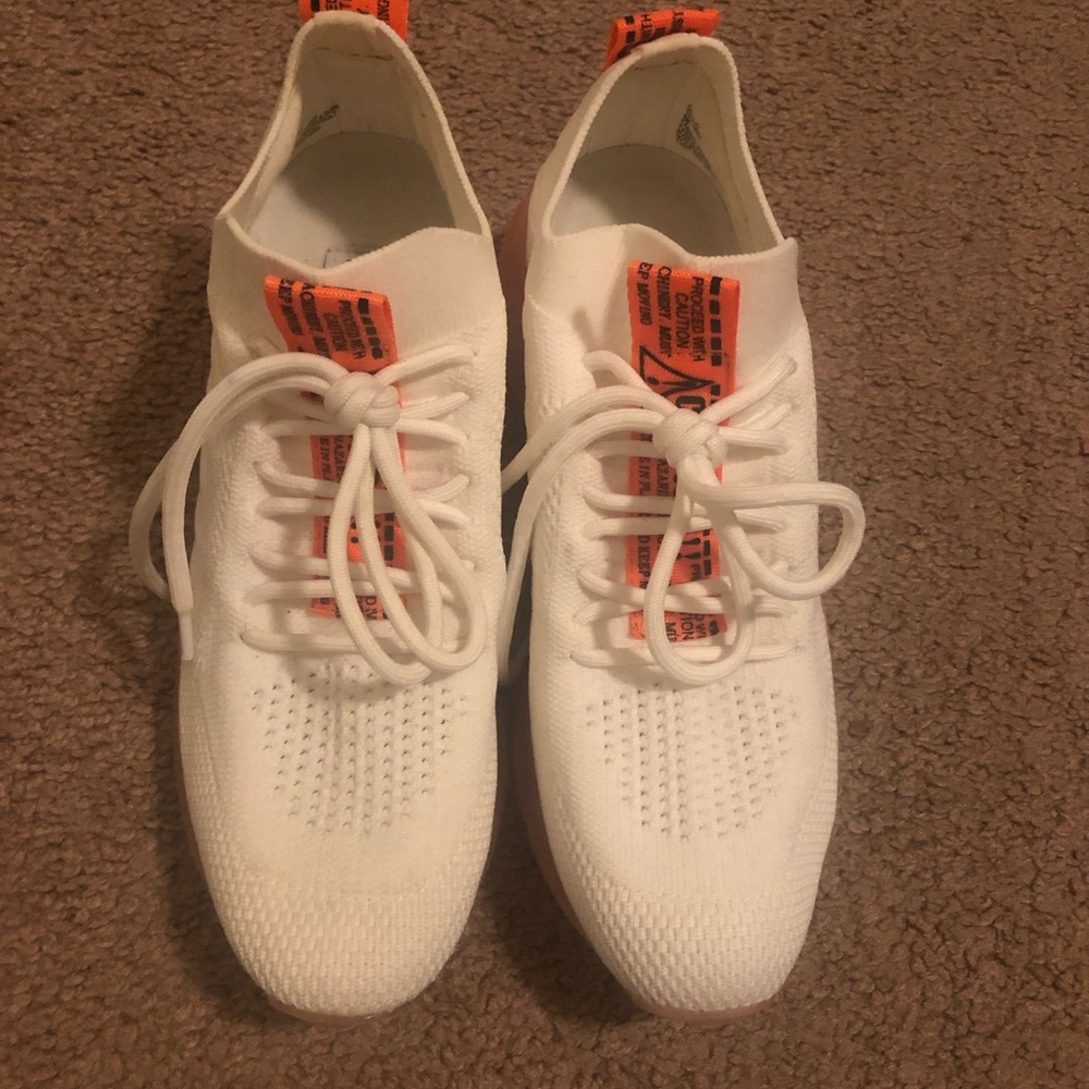 Steve Madden sneakers